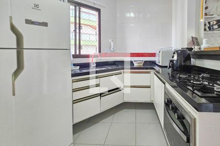 Apartamento para alugar com 90m², 2 quartos e 2 vagas Apartamento para alugar com 90m², 2 quartos e 2 vagascozinha