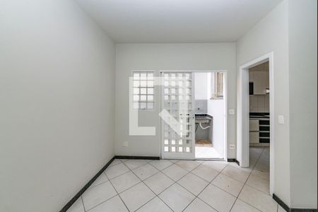 Sala 1 de casa para alugar com 3 quartos, 140m² em Alto Barroca, Belo Horizonte