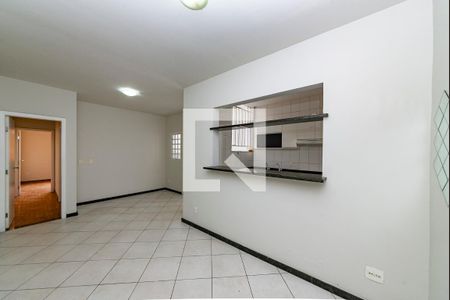 Sala 1 de casa para alugar com 3 quartos, 140m² em Alto Barroca, Belo Horizonte