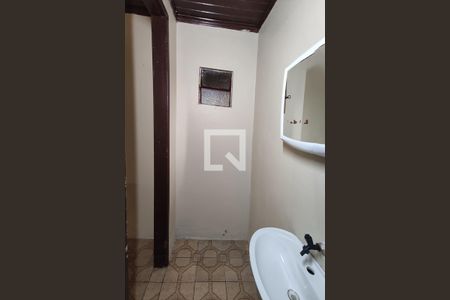 Banheiro de apartamento para alugar com 1 quarto, 52m² em Scharlau, São Leopoldo