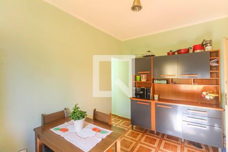 Casa à venda com 200m², 3 quartos e 2 vagas Casa à venda com 200m², 3 quartos e 2 vagasCozinha 2