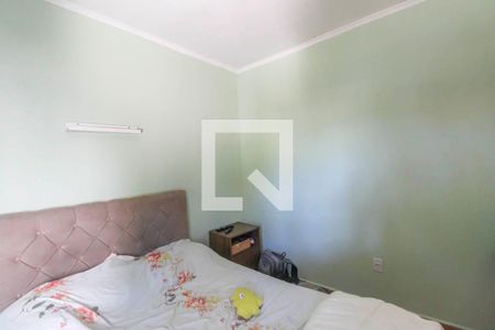 Casa à venda com 200m², 3 quartos e 2 vagas Casa à venda com 200m², 3 quartos e 2 vagasQuarto 2