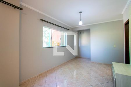 Sala de casa à venda com 2 quartos, 107m² em Vila Alzira, Santo André