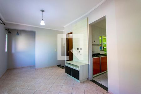 Sala de casa à venda com 2 quartos, 107m² em Vila Alzira, Santo André