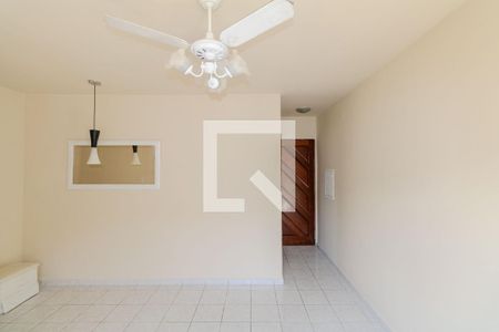 Sala de apartamento para alugar com 2 quartos, 55m² em Campo Grande, Rio de Janeiro