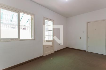 Dormitório de kitnet/studio para alugar com 1 quarto, 29m² em Floresta, Porto Alegre