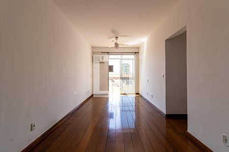 Sala de apartamento para alugar com 2 quartos, 70m² em Vila Isabel, Rio de Janeiro