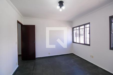 Quarto 2 de casa para alugar com 2 quartos, 75m² em Vila Invernada, São Paulo