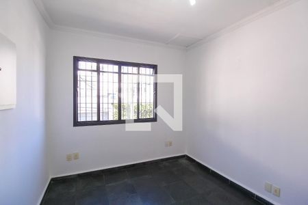 Quarto 1 de casa para alugar com 2 quartos, 75m² em Vila Invernada, São Paulo