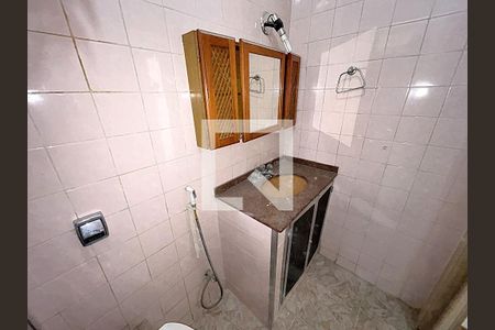 Banheiro de apartamento para alugar com 3 quartos, 58m² em Cachambi, Rio de Janeiro