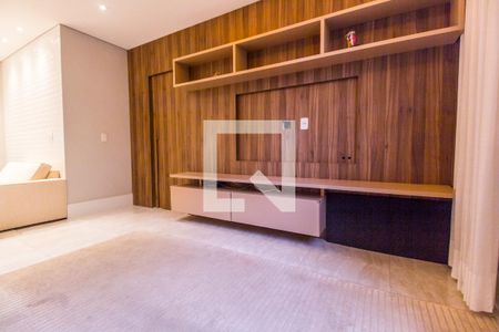 Sala de TV de apartamento à venda com 3 quartos, 123m² em Tamboré, Santana de Parnaíba