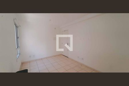 Sala de apartamento à venda com 2 quartos, 50m² em Quitaúna, Osasco