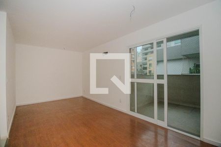 Sala de apartamento à venda com 2 quartos, 71m² em Independência, Porto Alegre