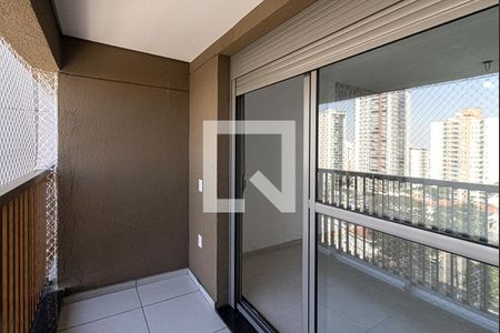 sacada de apartamento à venda com 1 quarto, 28m² em Vila Gumercindo, São Paulo