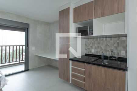 Studio - Cozinha de kitnet/studio à venda com 1 quarto, 28m² em Vila Gumercindo, São Paulo