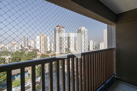 sacada de apartamento à venda com 1 quarto, 28m² em Vila Gumercindo, São Paulo