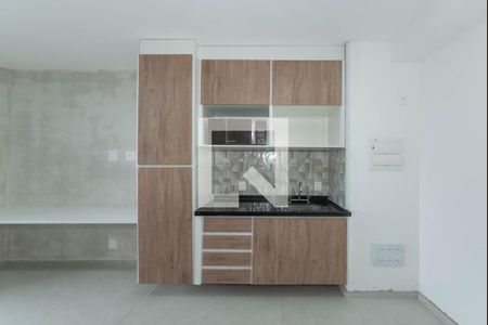 Studio - Cozinha de kitnet/studio à venda com 1 quarto, 28m² em Vila Gumercindo, São Paulo