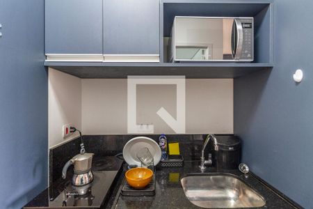 Cozinha de apartamento para alugar com 1 quarto, 32m² em Pinheiros, São Paulo