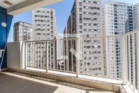 Varanda de apartamento à venda com 1 quarto, 48m² em Alphaville Empresarial, Barueri