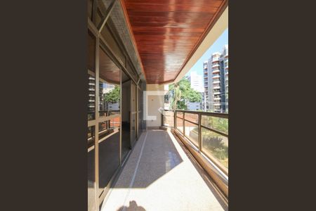 Sacada de apartamento para alugar com 4 quartos, 240m² em Centro, Campinas