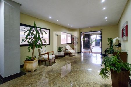 Apartamento para alugar com 89m², 2 quartos e 1 vaga Apartamento para alugar com 89m², 2 quartos e 1 vagaHall de entrada