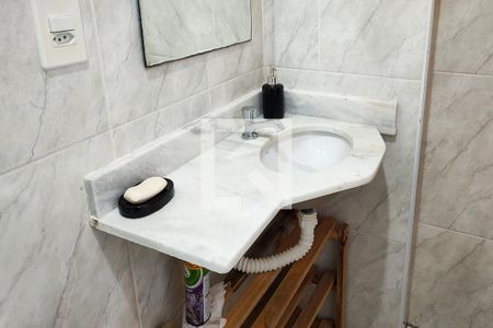 Apartamento para alugar com 89m², 2 quartos e 1 vaga Apartamento para alugar com 89m², 2 quartos e 1 vagaBanheiro da Suíte 1