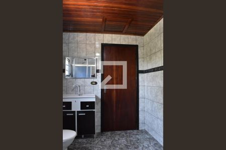 Banheiro de casa para alugar com 1 quarto, 95m² em Bairro Alto, Curitiba