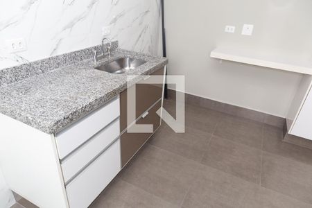 Sala / Cozinha de casa de condomínio para alugar com 1 quarto, 30m² em Jardim Las Vegas, Guarulhos