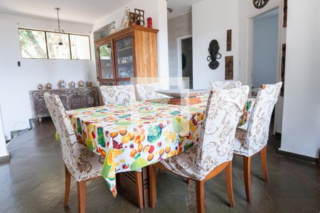 Sala de Jantar de casa de condomínio à venda com 4 quartos, 270m² em Retiro do Chalé, Brumadinho