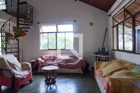 sala de casa de condomínio à venda com 4 quartos, 270m² em Retiro do Chalé, Brumadinho