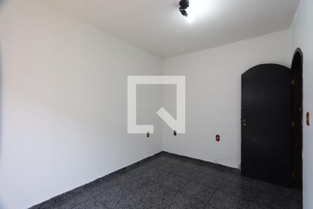 Quarto 1 de casa para alugar com 2 quartos, 80m² em Vila Santa Clara, São Paulo