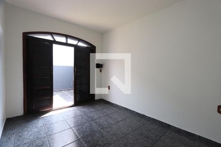 Quarto 1 de casa para alugar com 2 quartos, 80m² em Vila Santa Clara, São Paulo