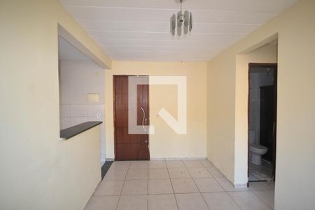 Sala de apartamento para alugar com 2 quartos, 48m² em Vila Dagmar, Belford Roxo