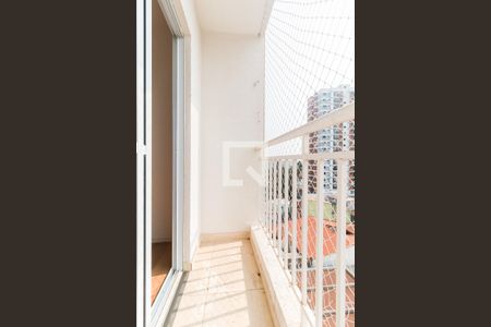 Sacada da Sala de apartamento para alugar com 2 quartos, 52m² em Água Vermelha, Poá