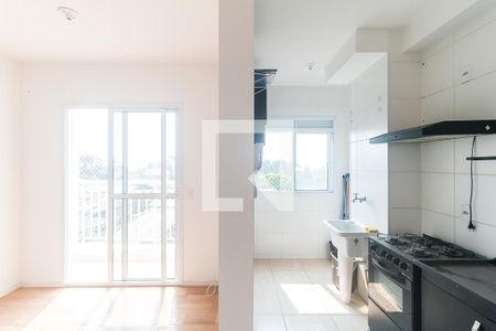 Sala/Cozinha de apartamento para alugar com 2 quartos, 52m² em Água Vermelha, Poá