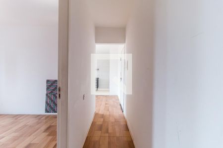 Corredor de apartamento para alugar com 2 quartos, 52m² em Água Vermelha, Poá