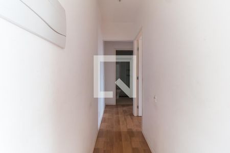 Corredor de apartamento para alugar com 2 quartos, 52m² em Água Vermelha, Poá