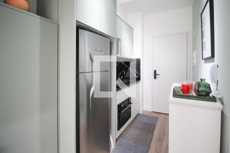 Cozinha de kitnet/studio para alugar com 1 quarto, 27m² em Moema, São Paulo