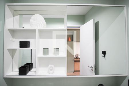 Banheiro  de kitnet/studio para alugar com 1 quarto, 27m² em Moema, São Paulo