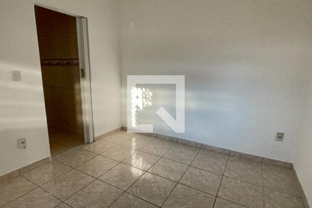 Quarto 2 de casa para alugar com 2 quartos, 70m² em Engenho do Porto, Duque de Caxias