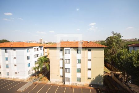 Vista da Sala de apartamento para alugar com 1 quarto, 45m² em Vila Amelia, Ribeirão Preto