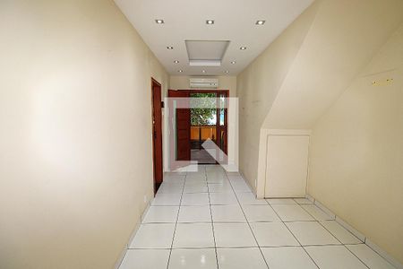 Sala de casa à venda com 3 quartos, 170m² em Cachambi, Rio de Janeiro