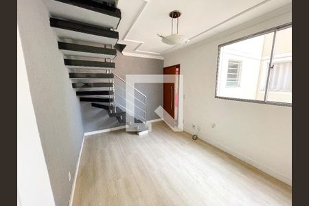 Sala de apartamento à venda com 3 quartos, 93m² em Jardim Riacho das Pedras, Contagem