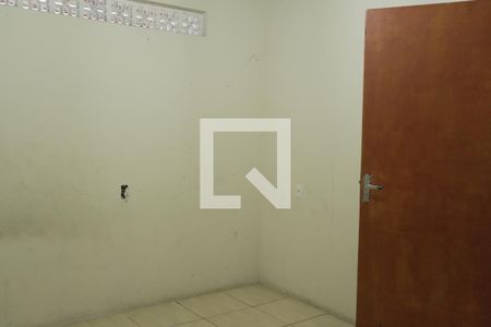 Quarto 1 de casa para alugar com 3 quartos, 75m² em Tupi, Belo Horizonte