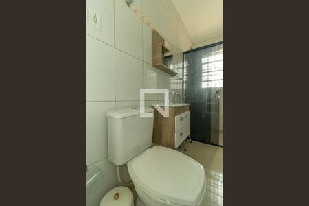 Banheiro da Suíte de apartamento à venda com 1 quarto, 30m² em Floresta, Porto Alegre