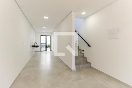 Sala de casa à venda com 3 quartos, 80m² em Itaquera, São Paulo