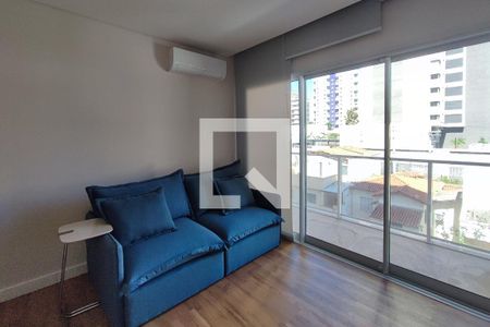 Sala de apartamento para alugar com 1 quarto, 38m² em Cambuí, Campinas