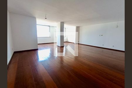 Sala de apartamento para alugar com 4 quartos, 220m² em Copacabana, Rio de Janeiro