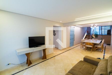 Sala de casa à venda com 3 quartos, 393m² em Mirandópolis, São Paulo