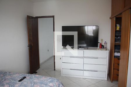 Quarto 1 de casa à venda com 2 quartos, 180m² em Milionários, Belo Horizonte